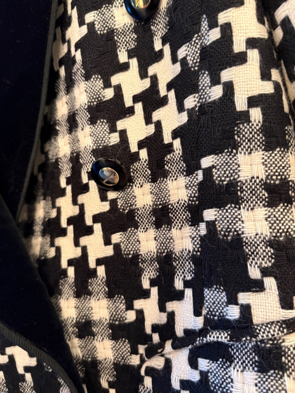 Escada Houndstooth Wool Blazer - Picture 12 of 12